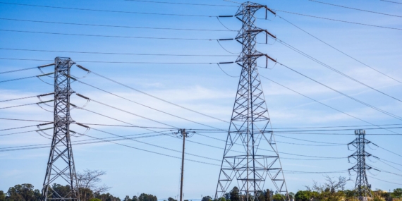 Enerji Bakanlığı, FERC’in Elektrik Maliyet Düşürme Planını Destekliyor